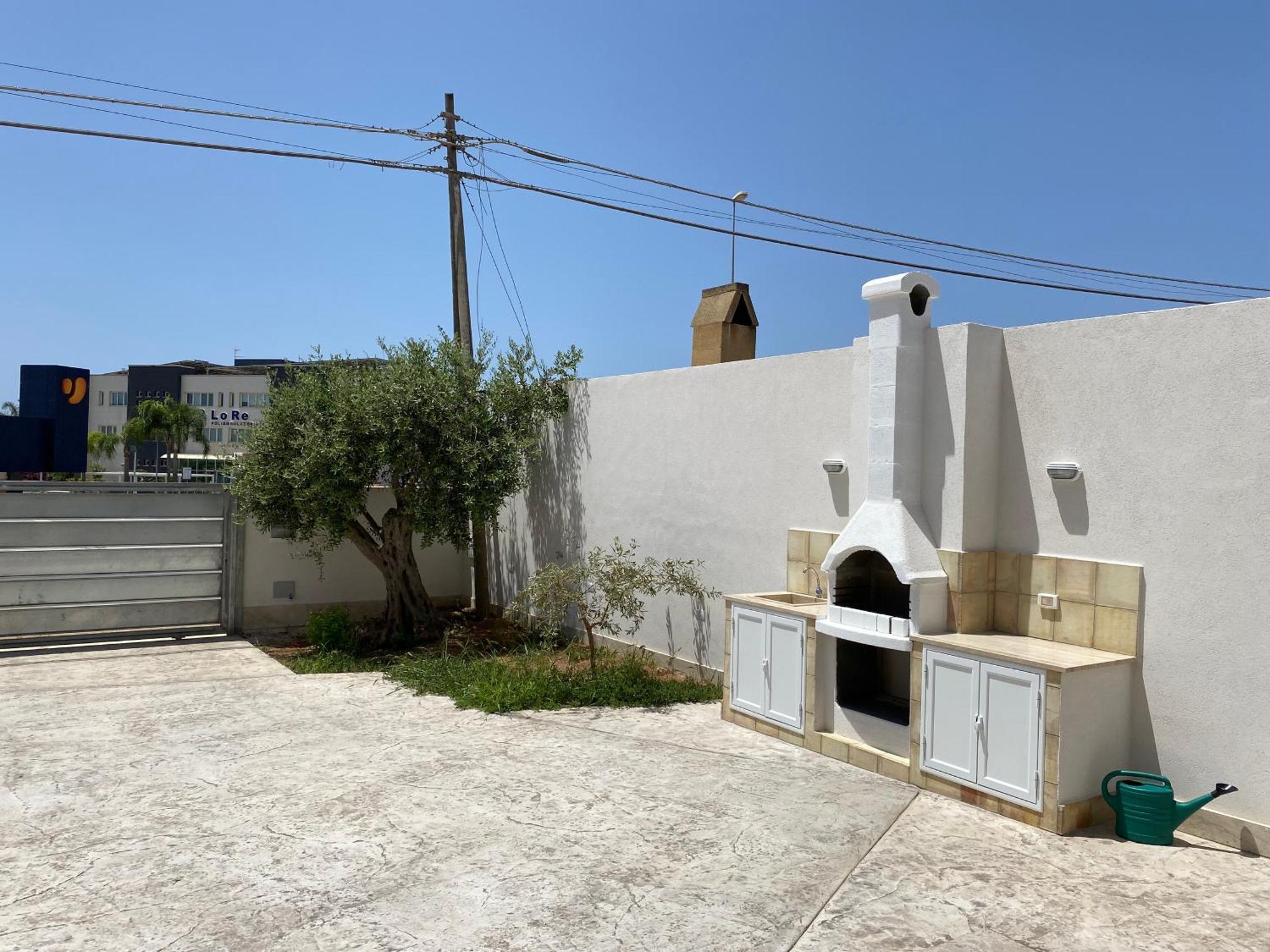 Da Mariano Apartments Mazara del Vallo Luaran gambar