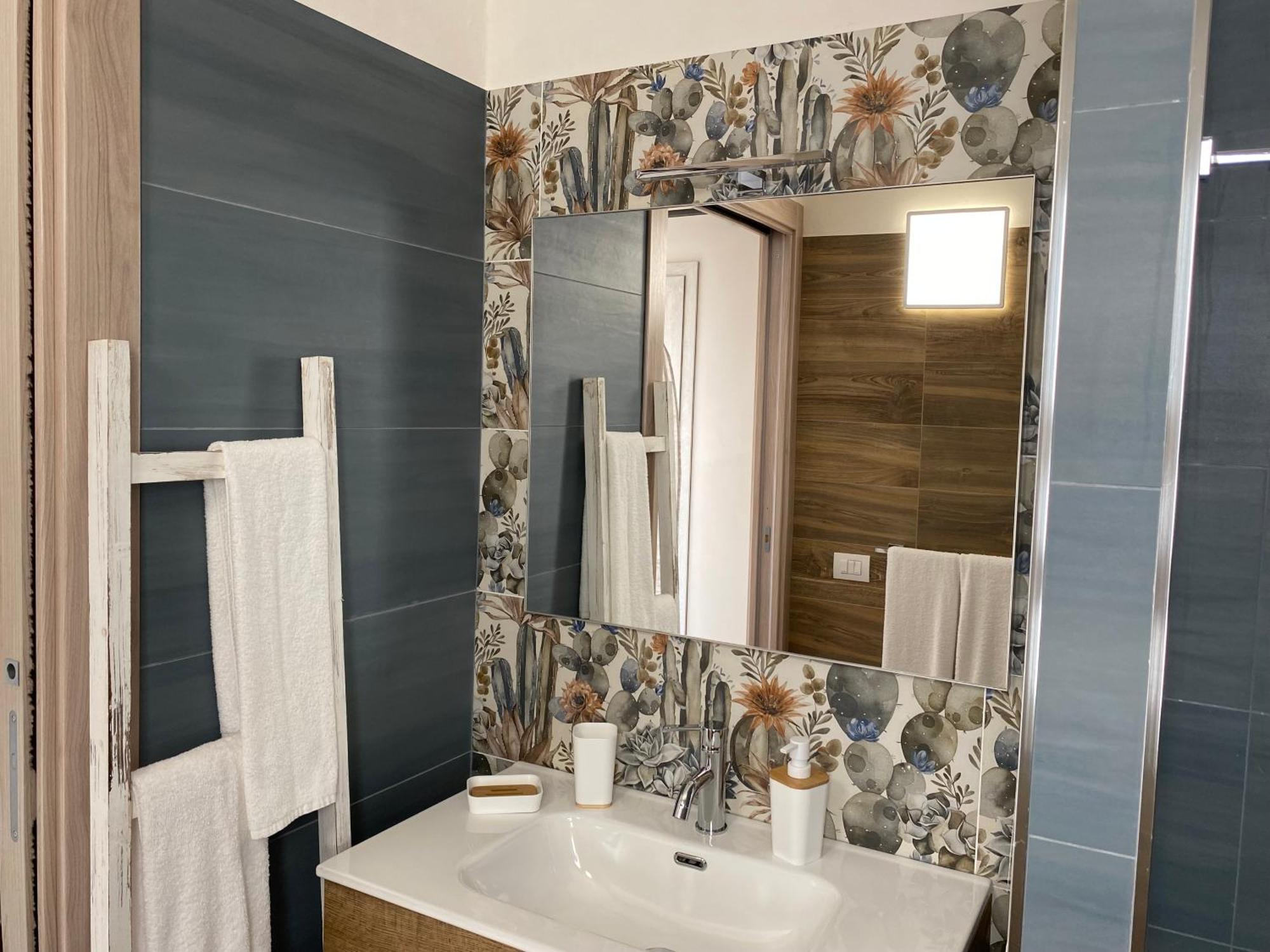 Da Mariano Apartments Mazara del Vallo Luaran gambar